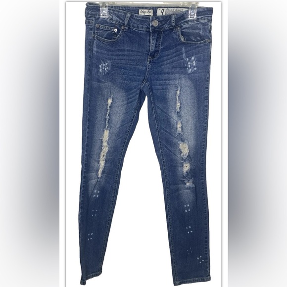 Indigo Rein Juniors Distressed Jeans 9 Blue Tapered Ankle Straight Skinny Leg - Picture 1 of 13